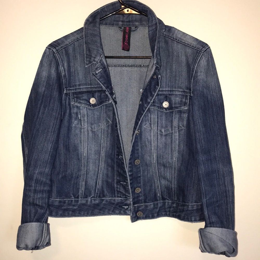 Almost-Famous Cropped Jean Jacket